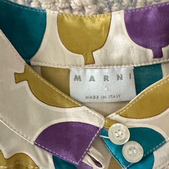 Marni size 40 (us 6) silk blouse. - Picture 4 of 6